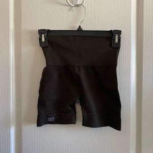 Set active shorts